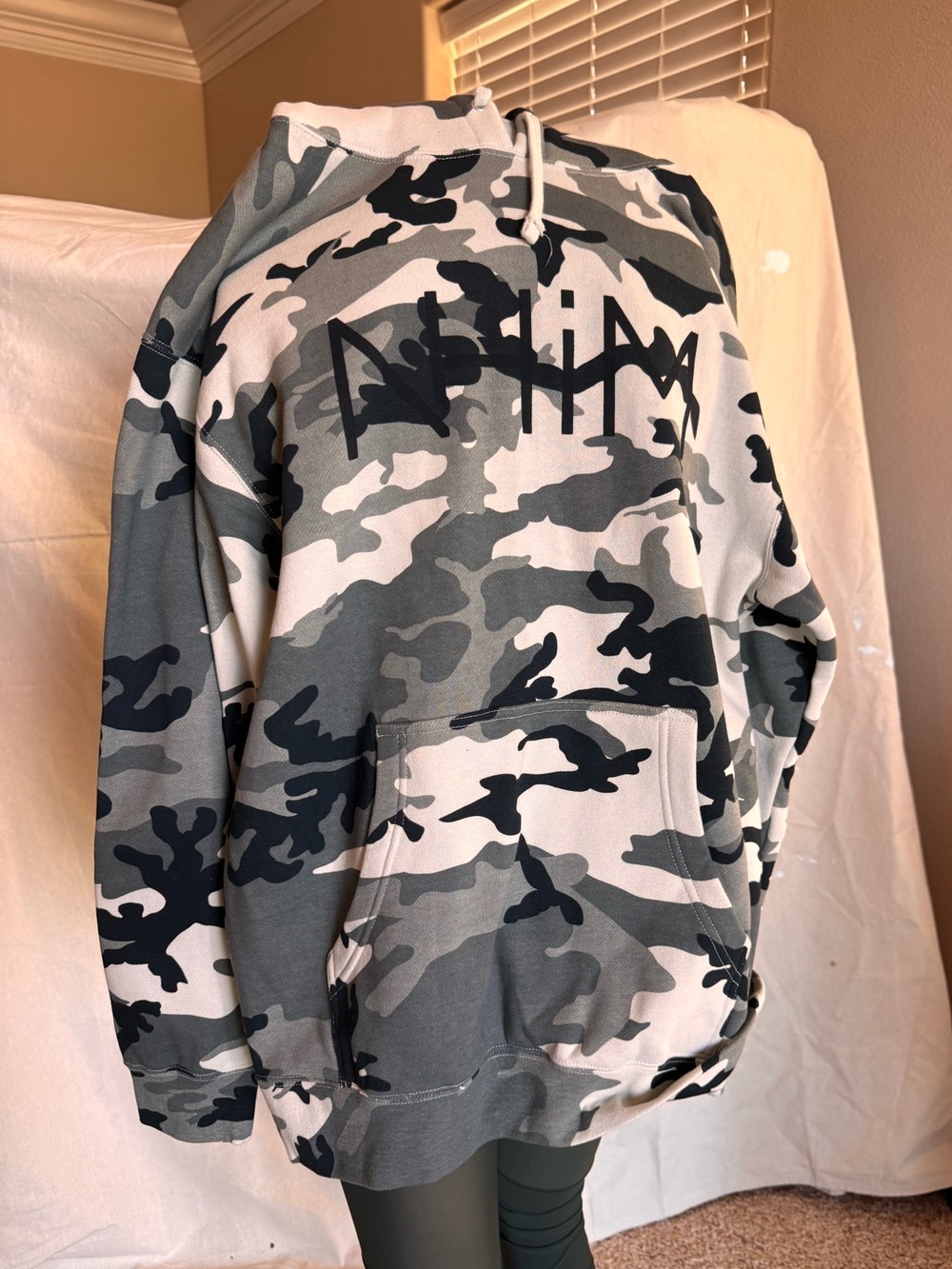 Camouflage Graphic Hoodie Pullover - Gray Camo NHIM Brand New no tags